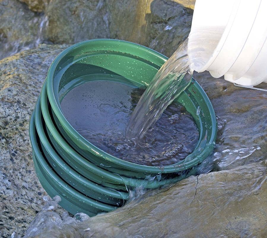 9 Piece Classifier Set and Collapsible Bucket with Stand
